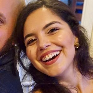 Meet your Posher, Beatriz